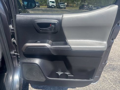 Used 2023 Toyota Tacoma SR5 w/ Technology Package AWD/4WD image 23