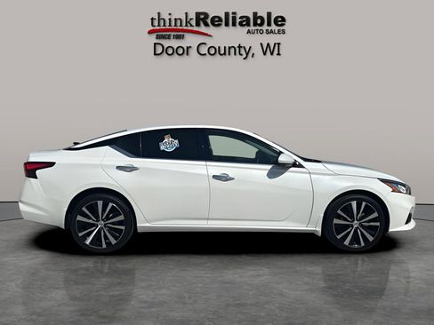 Used 2022 Nissan Altima 2.5 Platinum AWD/4WD image 7