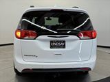 Certified 2018 Chrysler Pacifica Touring-L w/ Premium Audio Group image 6