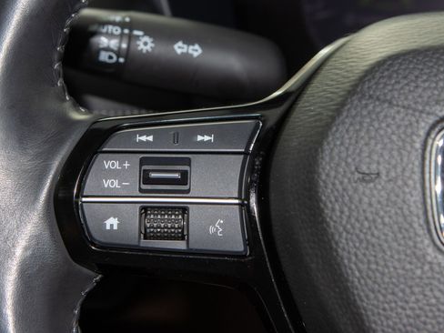 Certified 2023 Honda HR-V EX-L image 22