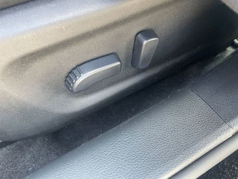 Used 2025 Nissan Altima 2.5 SV image 22