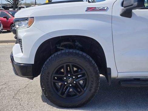 Used 2023 Chevrolet Silverado 1500 LT Trail Boss w/ Protection Package AWD/4WD image 8