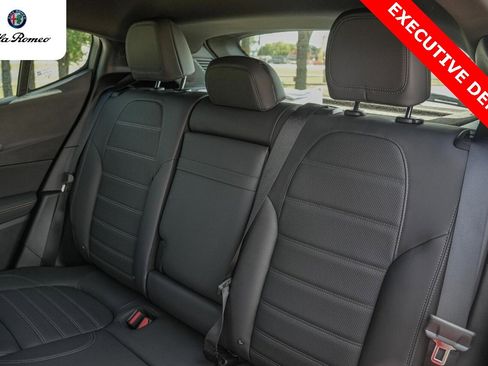 New 2025 Alfa Romeo Tonale w/ Premium Package image 26