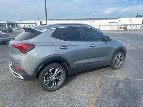 Used 2023 Buick Encore GX Select w/ Safety Package II FWD image 4