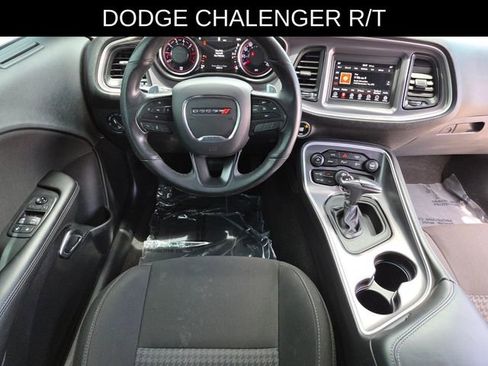 Used 2019 Dodge Challenger R/T RWD image 17