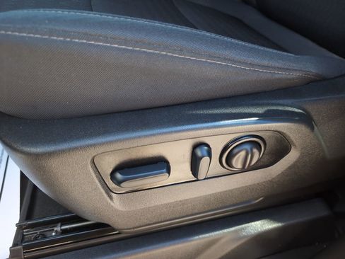 Used 2022 Chevrolet Silverado 1500 RST image 15