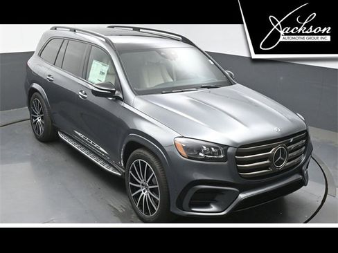 Used 2025 Mercedes-Benz GLS 450 4MATIC image 43