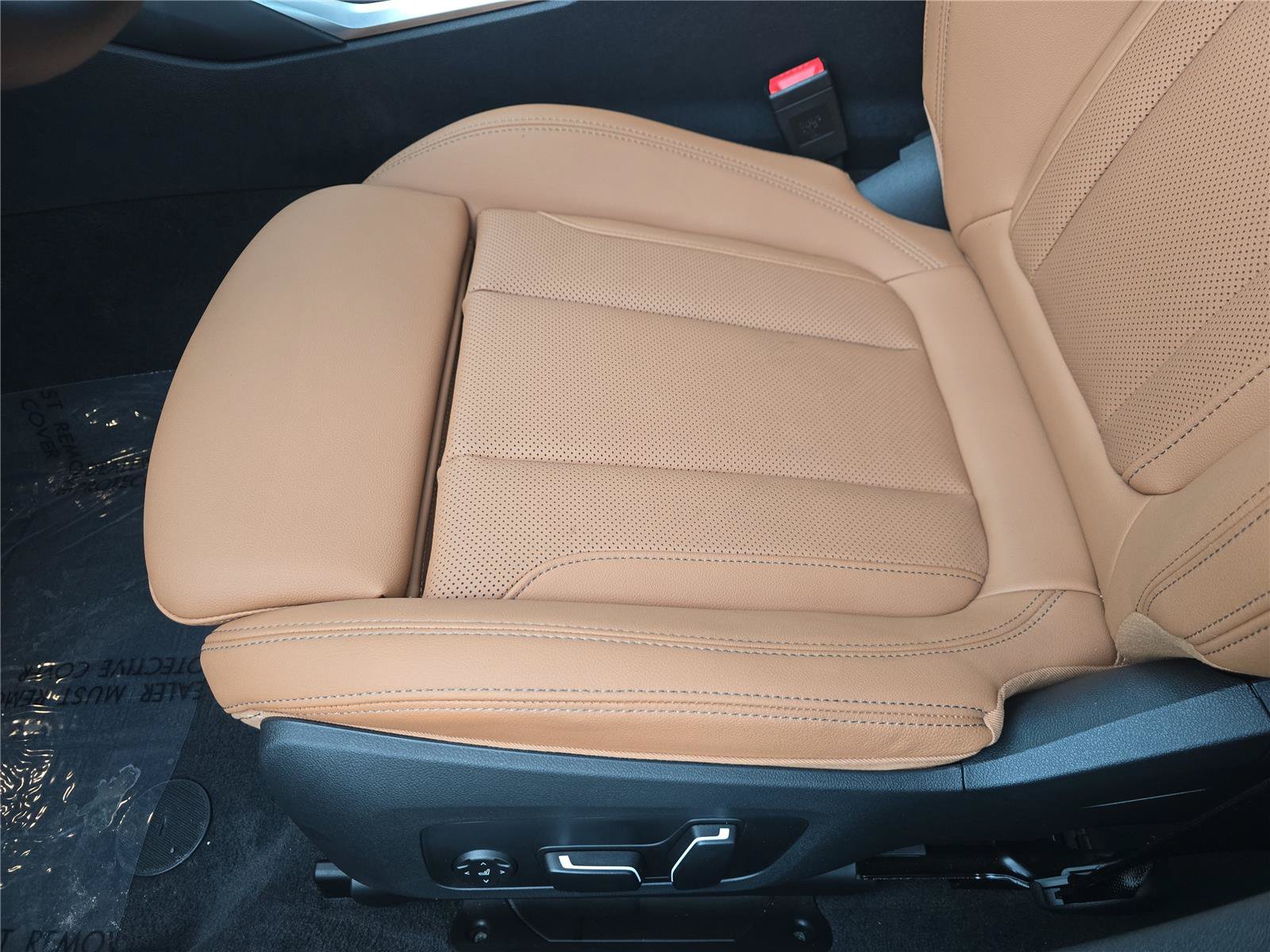 Used 2026 BMW 330i Sedan w/ Convenience Package RWD image 13