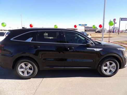 New 2026 Kia Sorento LX image 5