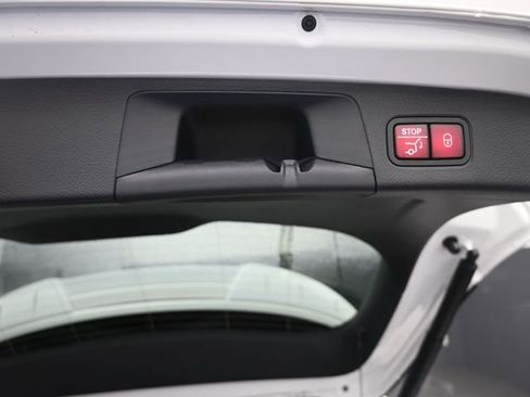 New 2026 Mercedes-Benz GLA 250 image 24