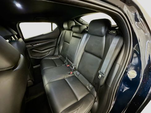 Used 2024 MAZDA MAZDA3 s image 29