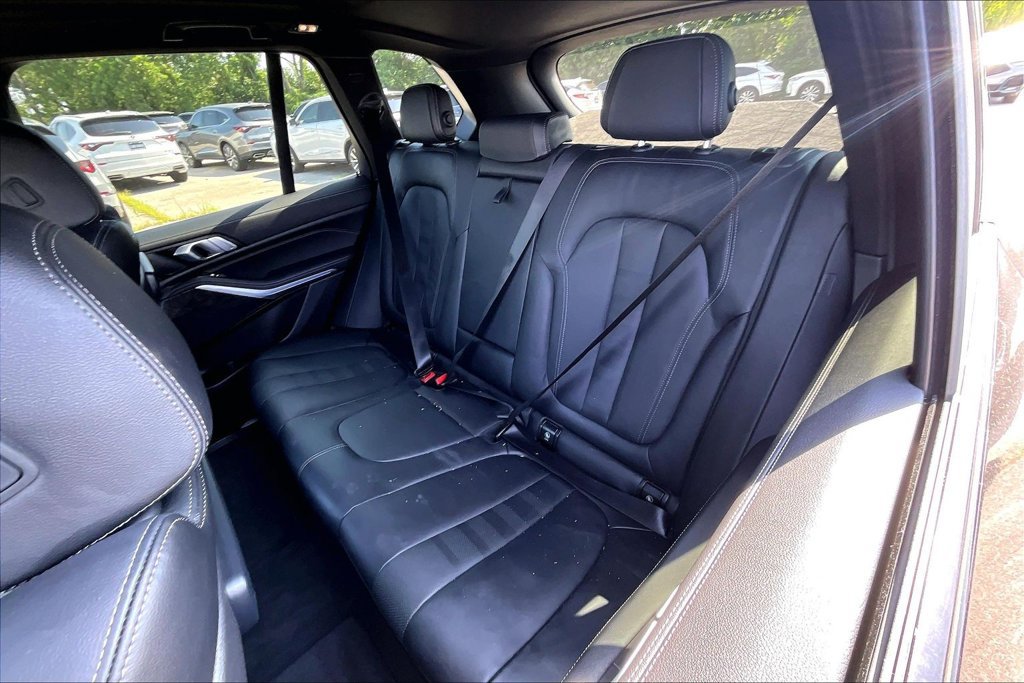 Used 2022 BMW X5 sDrive40i RWD image 34