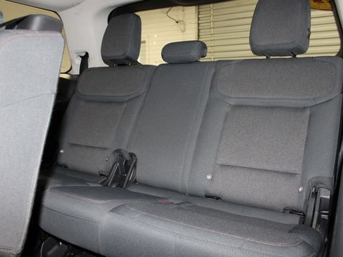Used 2025 Ford Expedition Active RWD image 27