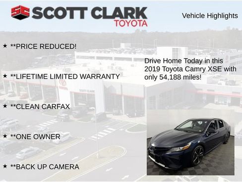 Used 2019 Toyota Camry XSE image 12