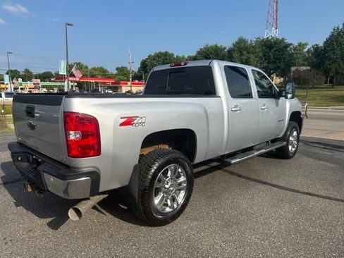 Used 2013 Chevrolet Silverado 2500 LTZ w/ LTZ Plus Package AWD/4WD image 6