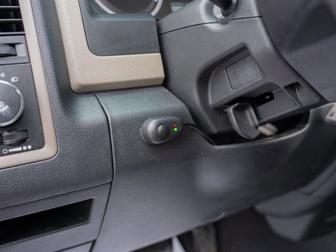 Used 2012 RAM 1500 Express image 38