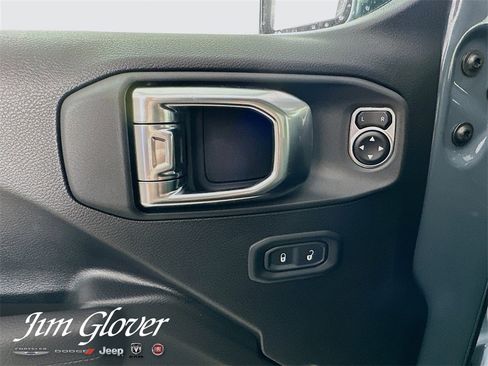 New 2025 Jeep Wrangler Sport S image 21