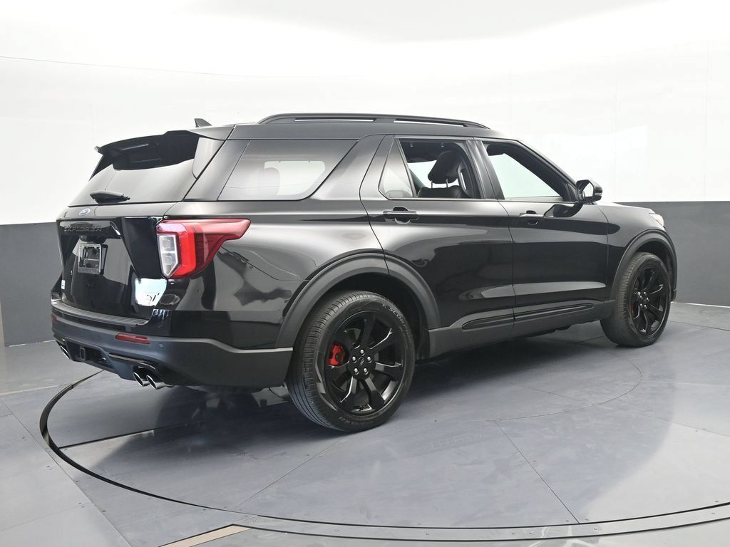 Used 2024 Ford Explorer ST w/ Equipment Group 401A AWD/4WD image 6