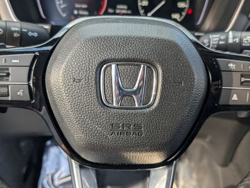 Used 2025 Honda Pilot Touring image 43