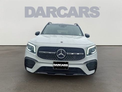 Used 2020 Mercedes-Benz GLB 250 4MATIC image 2