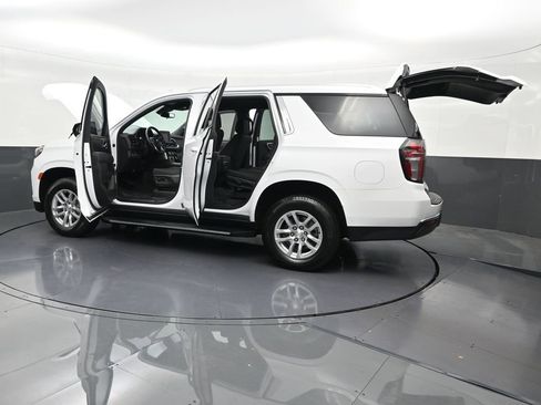 Used 2023 Chevrolet Tahoe LS RWD image 34
