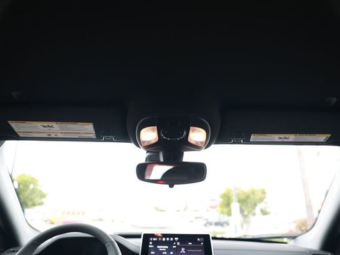 New 2026 Jeep Compass Latitude image 26