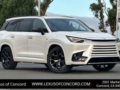 New 2026 Lexus TX 500h AWD