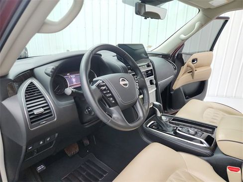 Used 2024 Nissan Armada Platinum w/ Captain's Chairs Package image 18