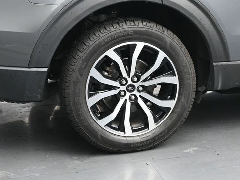 Used 2022 Ford Explorer ST AWD/4WD image 10