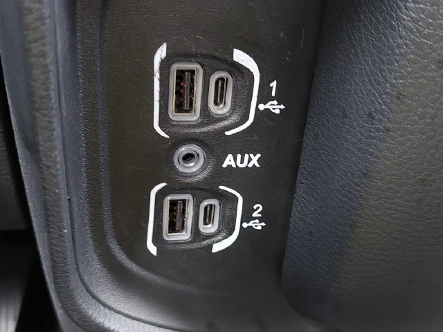Used 2023 RAM 1500 Big Horn AWD/4WD image 21