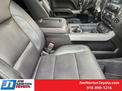 Used 2019 Chevrolet Silverado 2500 LTZ w/ Duramax Plus Package AWD/4WD image 15