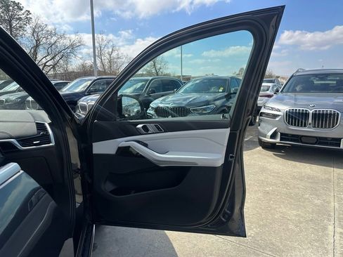 Certified 2023 BMW X5 xDrive40i w/ Premium Package image 32