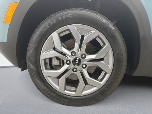 Used 2024 Kia Seltos S AWD/4WD image 24