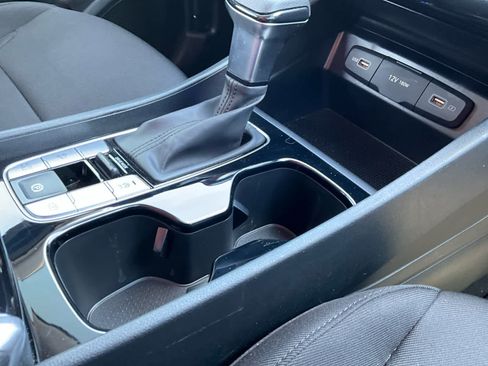 Used 2023 Hyundai Tucson SE image 18