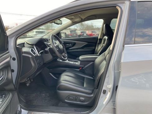 Used 2022 Nissan Murano SV w/ SV Midnight Edition Package image 14