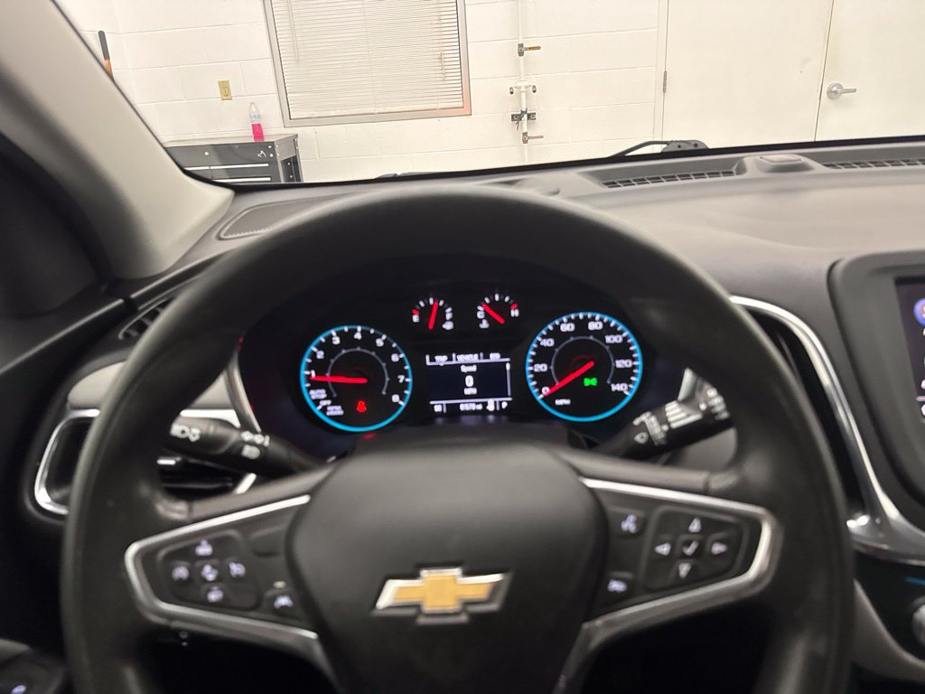Used 2022 Chevrolet Equinox LS AWD/4WD image 15