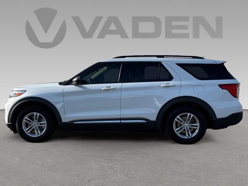 Used 2020 Ford Explorer XLT image 6