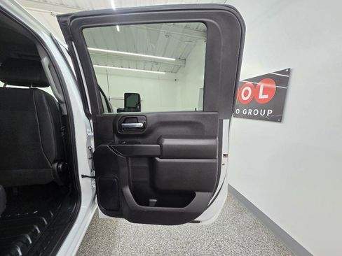 Used 2023 Chevrolet Silverado 2500 W/T w/ WT Safety Package image 28