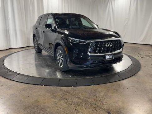 Certified 2025 INFINITI QX60 Pure image 4