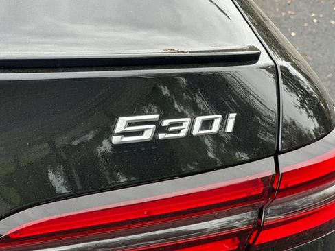 Used 2024 BMW 530i w/ M Sport Package image 39