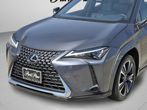 Certified 2025 Lexus UX 300h FWD w/ Accessory Package (Z1) image 33