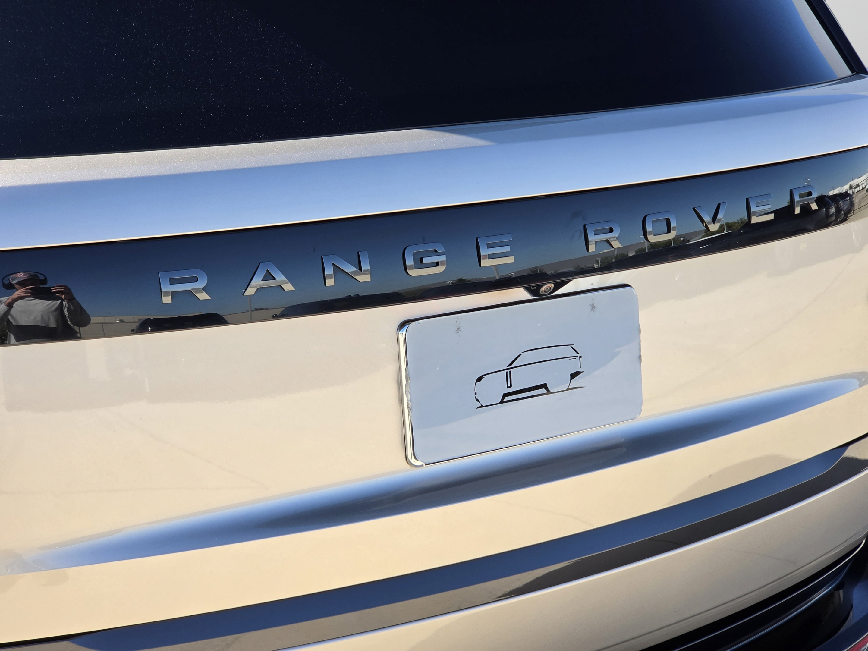 Certified 2023 Land Rover Range Rover SE AWD/4WD image 37