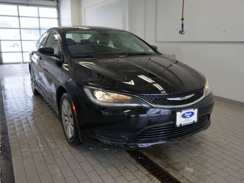 Used 2015 Chrysler 200 LX image 16