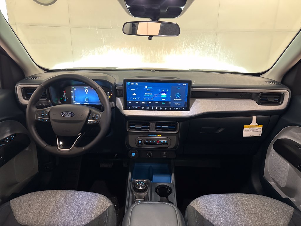 New 2026 Ford Maverick XLT w/ XLT Luxury Package FWD image 5