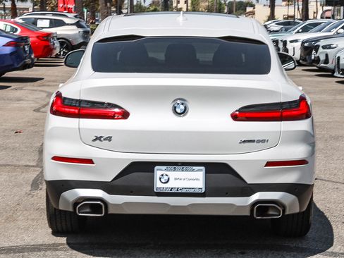Used 2024 BMW X4 xDrive30i w/ Premium Package AWD/4WD image 5