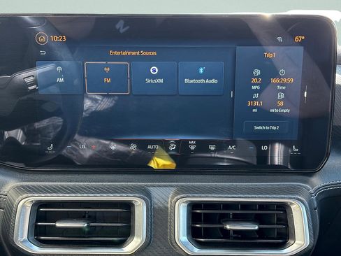 Used 2025 Ford Mustang Premium RWD image 27