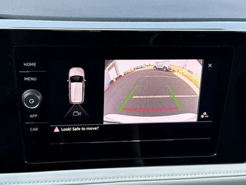 Used 2025 Volkswagen Taos S image 19