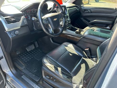 Used 2015 Chevrolet Tahoe LT image 12