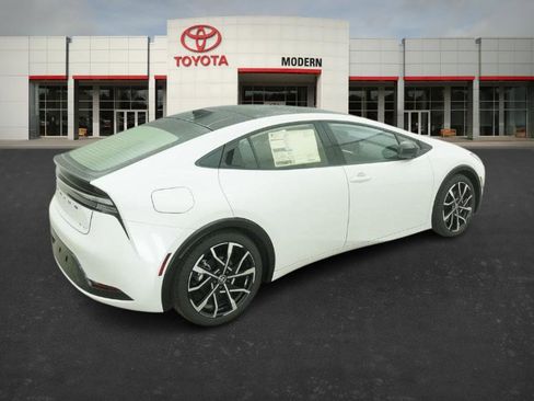 New 2026 Toyota Prius Plug-In Hybrid image 26