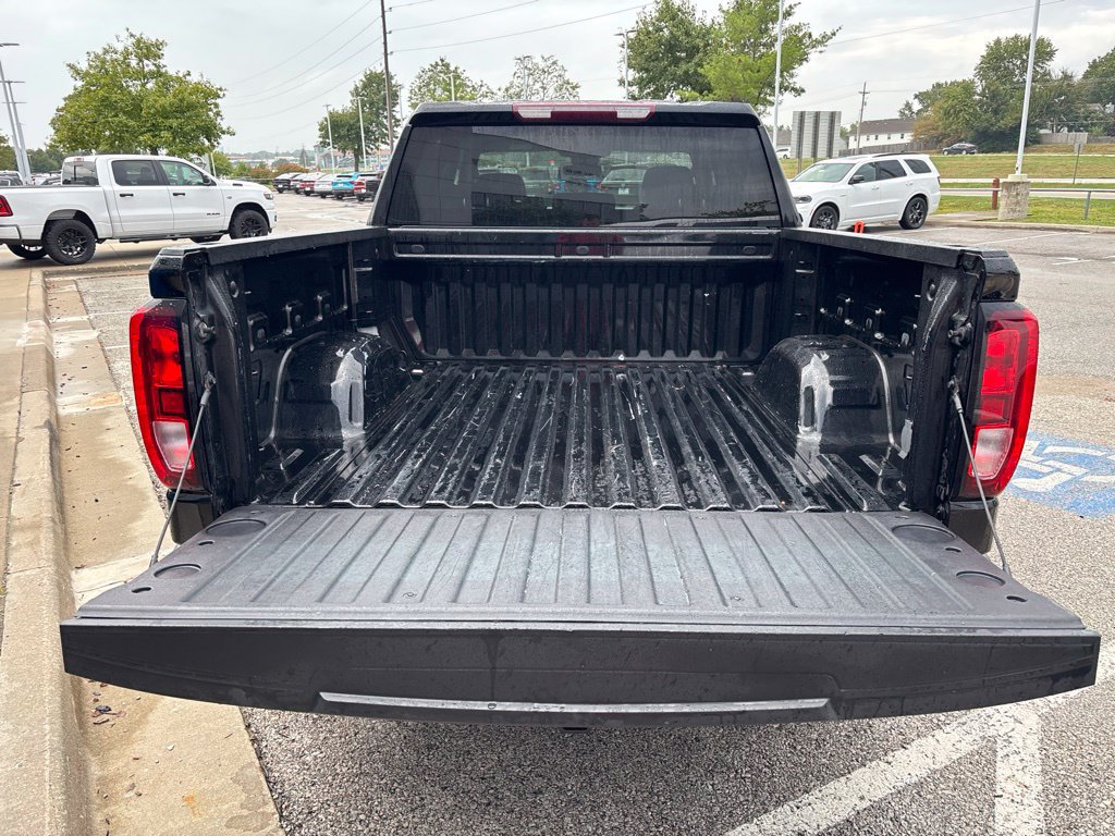 Used 2024 GMC Sierra 1500 Elevation AWD/4WD image 11